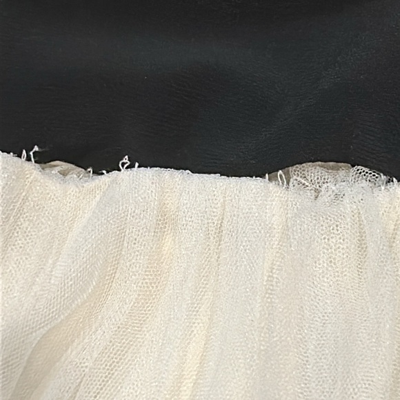 Blondie Nites Juniors Long Ballgown Dress Halter Prom Black Tie Formal size 5 - Picture 17 of 17